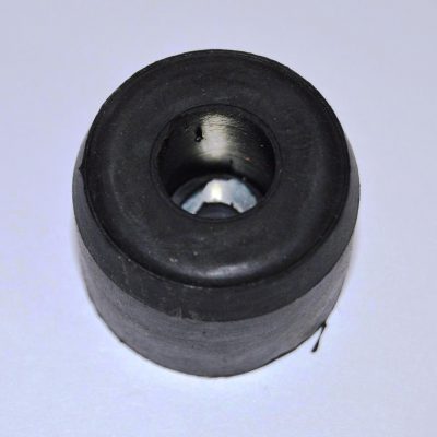 Nissan 1400 Rear Round Rubber
