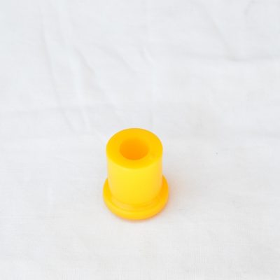 1400 Shackle Bush Short