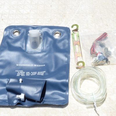 Nissan 1400 Windscreen washer bottle Bag type