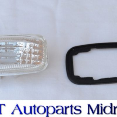 Nissan 1400 Camp Crystal Fender indicator PAIR